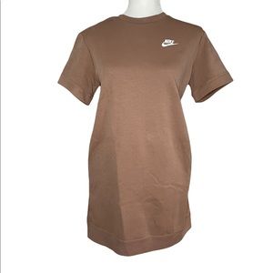 Nike sportswear tech fleece dress with pockets, NWOT, size S